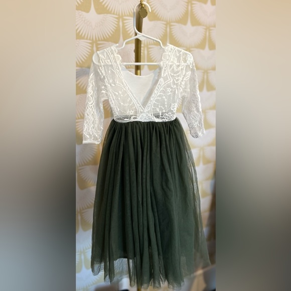 Olive Green tulle flower girl dress, Fall Flower Girl Dress, rustic lace, boho - Picture 8 of 11